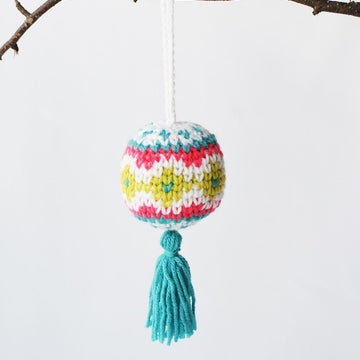 Fair Isle Christmas Baubles with Tassels (2015035)