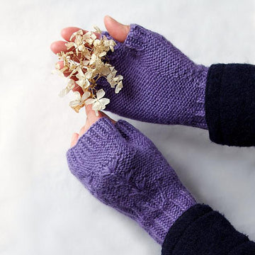 Justina mitts