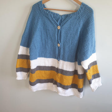 The knitted Dory Cardigan