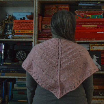 Pretty in Pink Shawlette