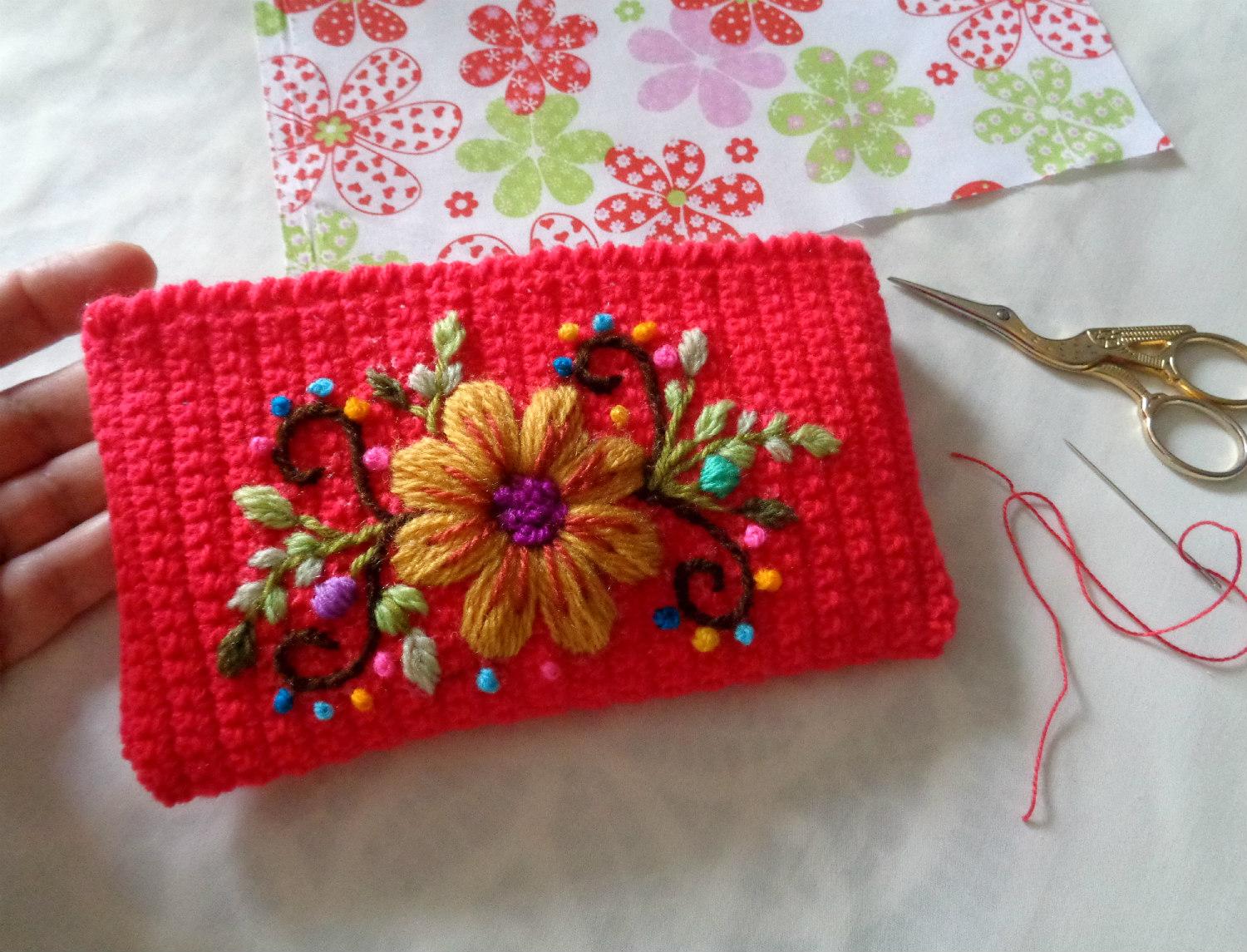 Elvira Pouch Bag