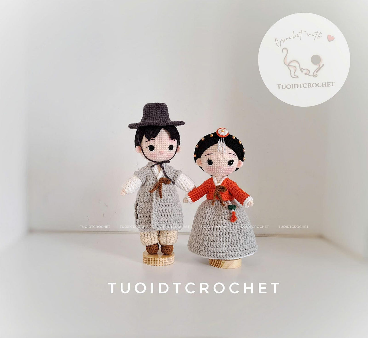 Korean couple doll