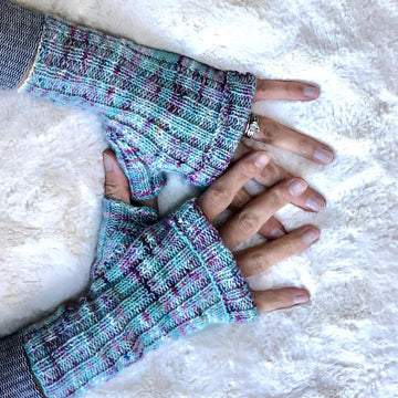 Ribbed Mitts
