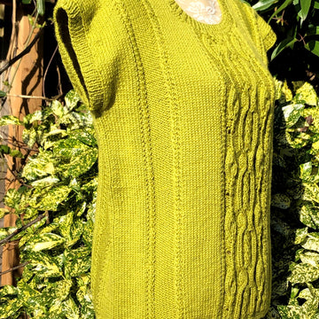 Cara - Top with Cable and Leaf Panel