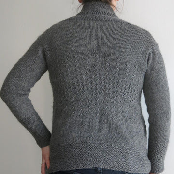 Fiacaill Cardigan