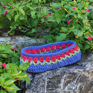 Tulip Stitch Oval Basket