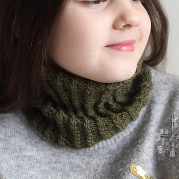 Wren Neck Warmer for DK