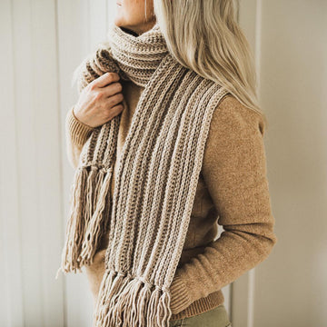 Sisly scarf