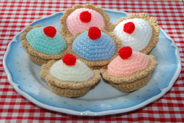 Crochet Pattern for Cherry Bakewells / Cakes - Crochet Cakes