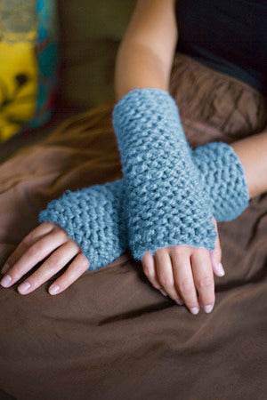 Learn to Knit Cuff in Lion Brand Wool-Ease Thick & Quick - 90239B