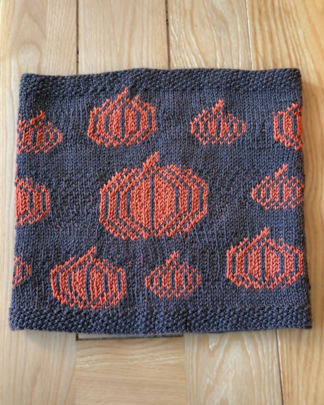 Pumpkin Patch cowl