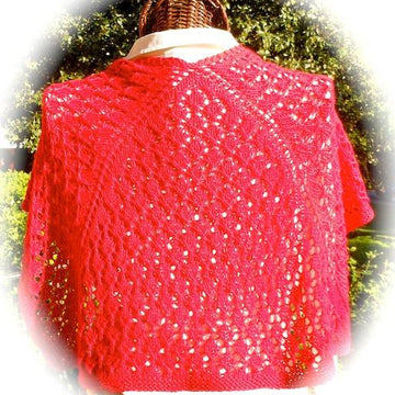 STRAWBERRY LEAVES Lace Shawlette