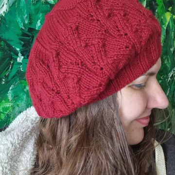Compass Arrow Beret