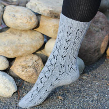 Leafy lace socks