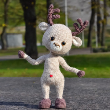 Little Reindeer Crochet Pattern, amigurumi toy PDF