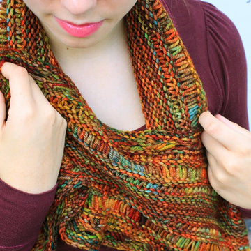 Cruzado Cowl