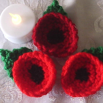 Little Poppy flower easy 15mins knit DK knitting pattern for Remembrance Sunday Armistice & Memorial day