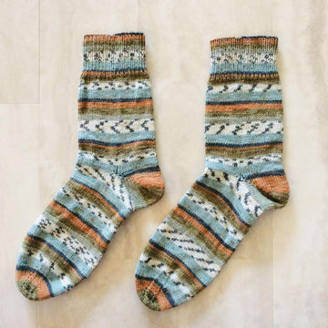 Simple Self-Striping Socks