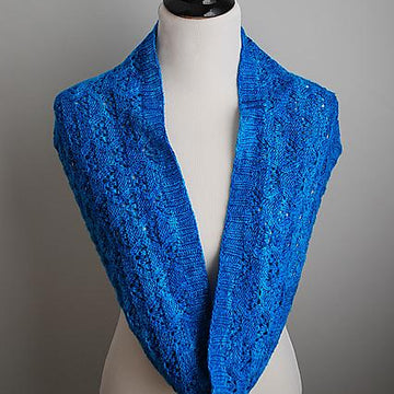 Memmi Cowl