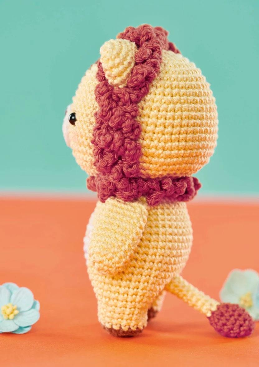 Leo the Lion Crochet Pattern