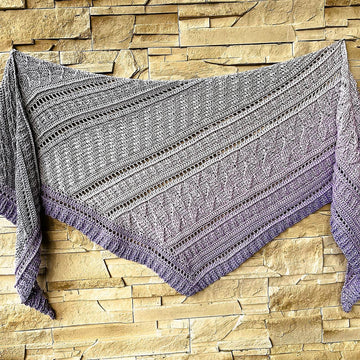 Flat Triangular Scarf "Hekate"
