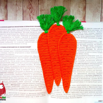 322 Carrot decor or bookmark