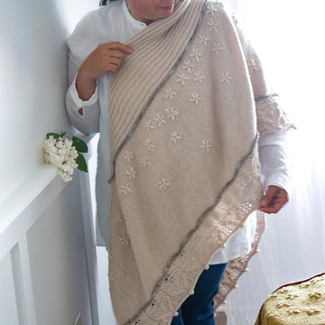 Rue Montaigne Shawl