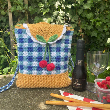 Cherry Picker's Mini Picnic Bag