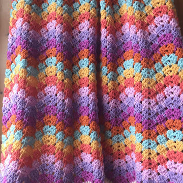Jagged Waves Blanket