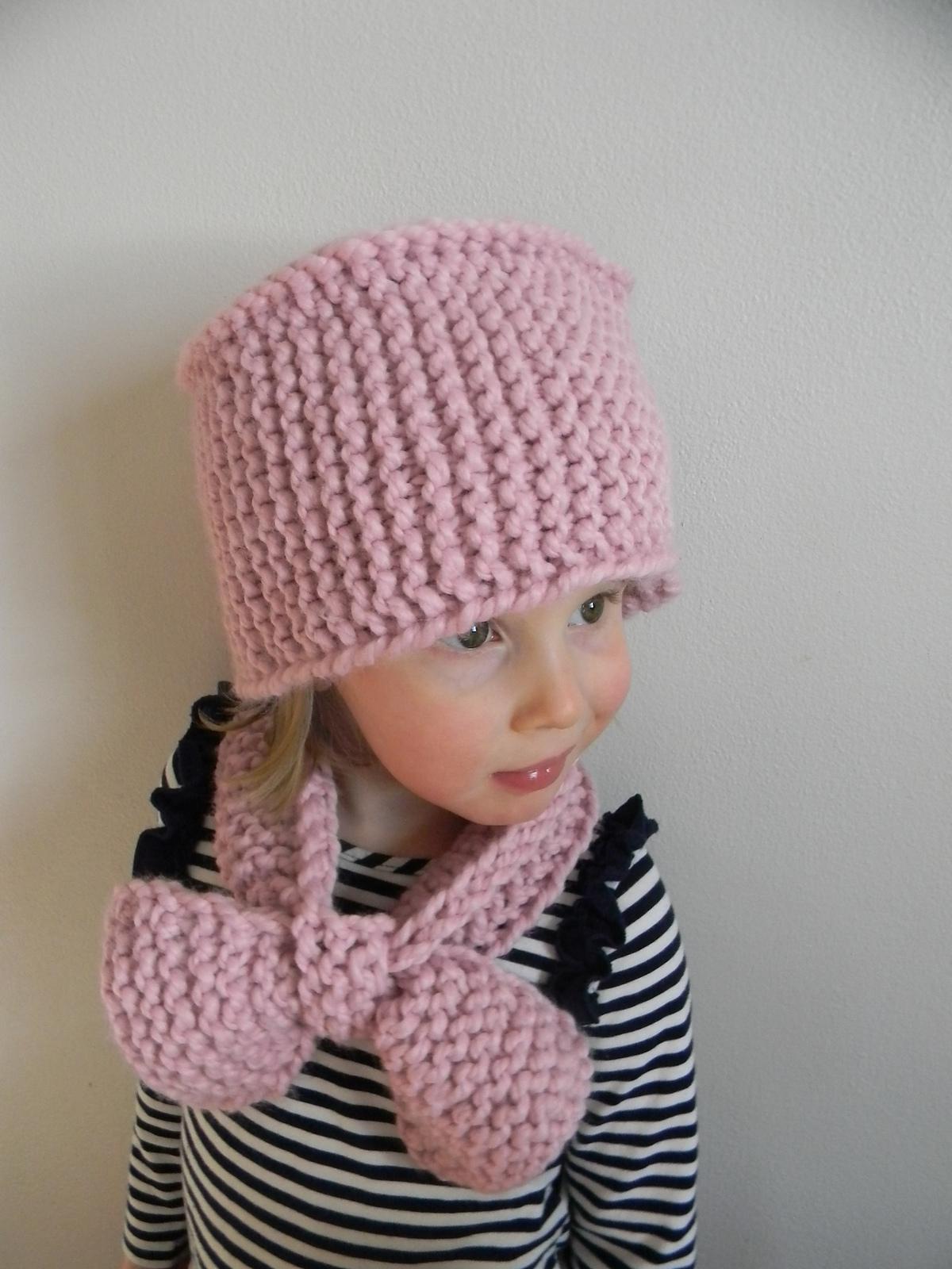 Chunky Pillbox Hat