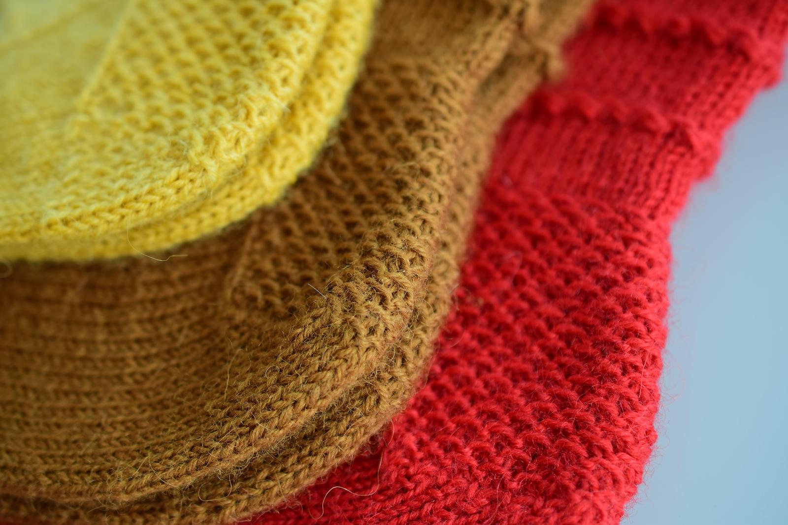 String of Bobbles Socks