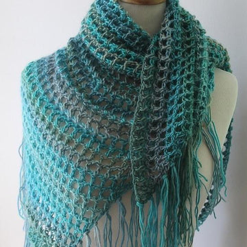 Triangle Cowl Scarf Crochet Pattern 366