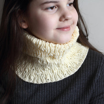Orchid Cowl
