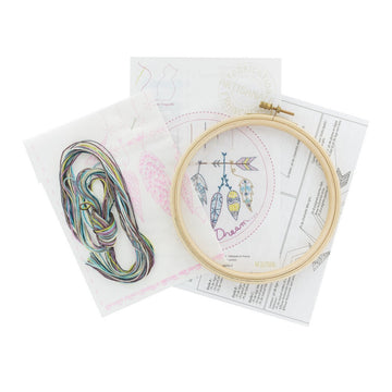 Un Chat Dans L'Aiguille I Have a Dream Contemporary Printed Embroidery Kit
