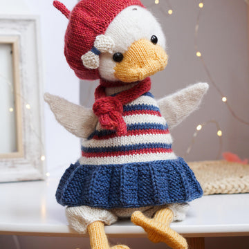 Knitting Pattern: Wardrobe for large gooses