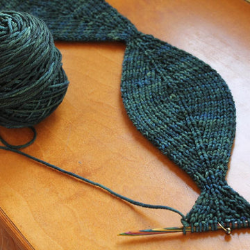 Europos Scarf