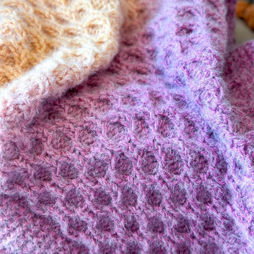 Easy Honeycomb Chunky Baby Blanket