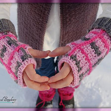 "Perfectly Plaid" Wristers / Fingerless Gloves