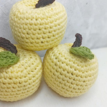 Sweet Apple Amigurumi