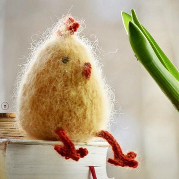 Easter chick and a Small festive garland