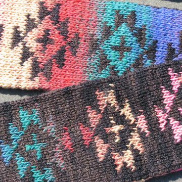 Doubly Delicious Scarves 561