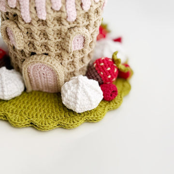 Crochet fairy house, amigurumi doll house, crochet doll miniature, Ice cream house
