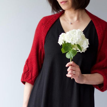 Patricia - leaf pattern shrug