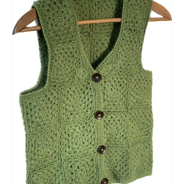 A Square-with-me Vest