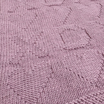 Hearts and hugs blanket