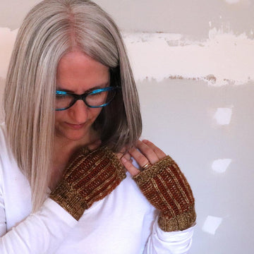 Hammy Fingerless Mitts