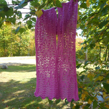 Raspberry Leaf Scarf