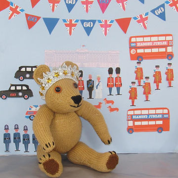 Free Diamond Jubilee Bear