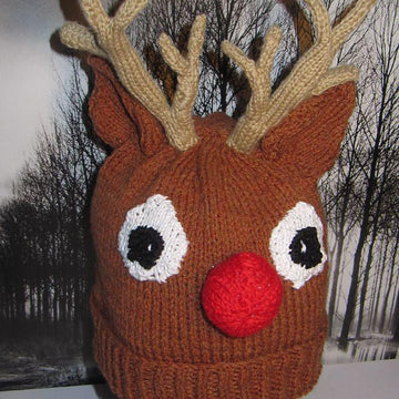 RUDOLPH REINDEER CHRISTMAS BEANIE HAT
