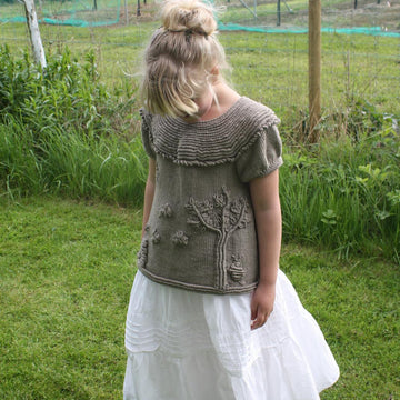 Bee Theme Top